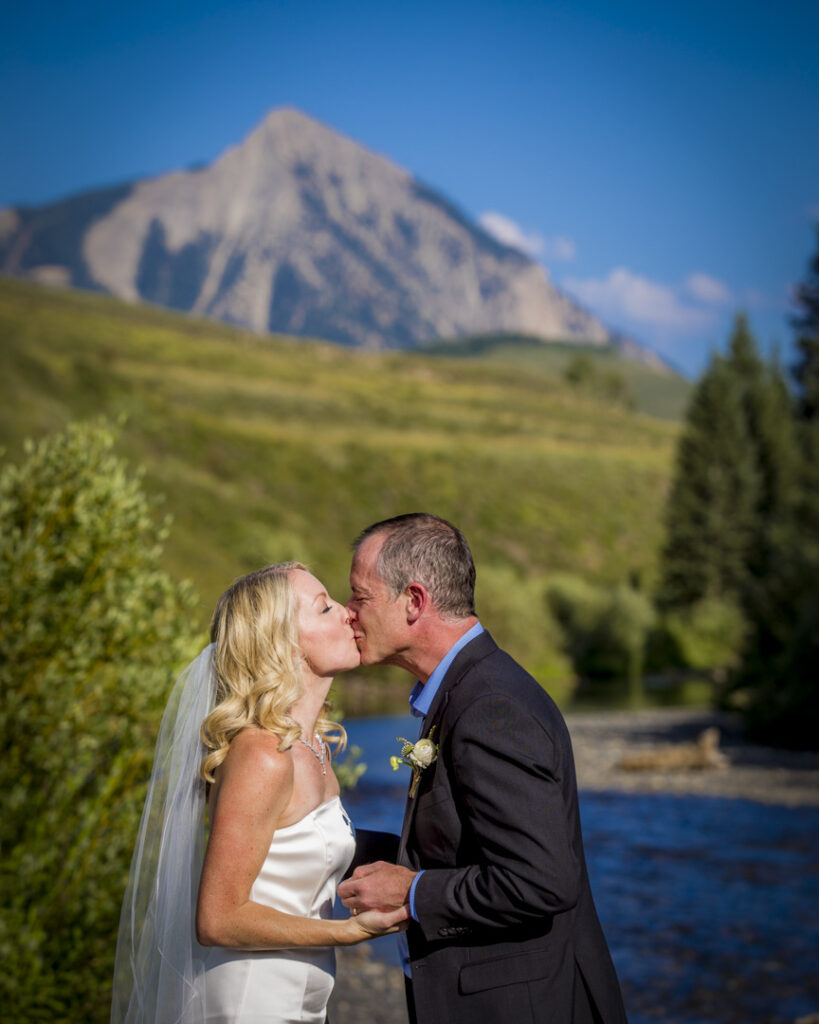 Elopement in crested butte