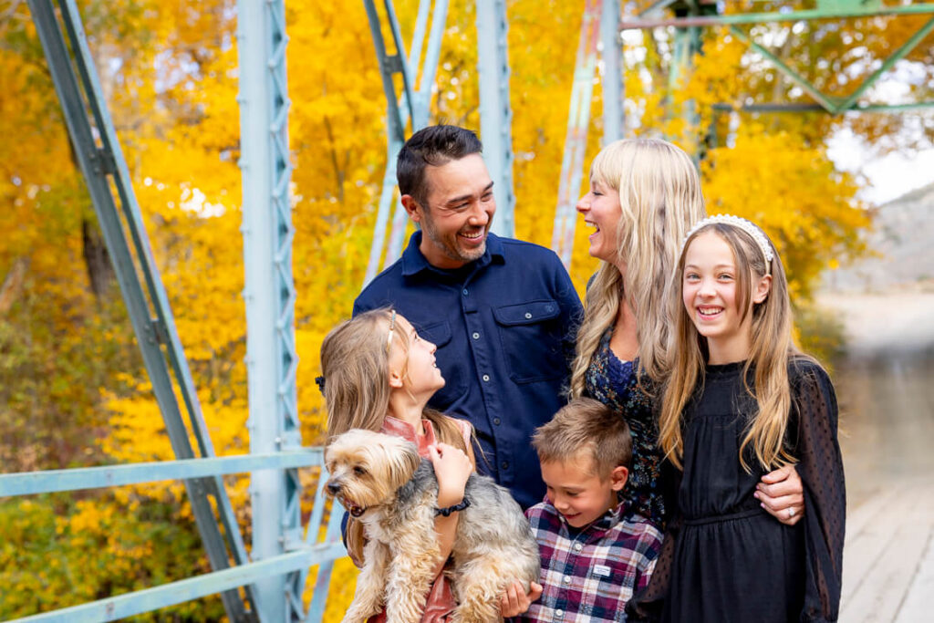 Family photo sessions in the fall in Crested Butte Colorado by Third Eye Photography