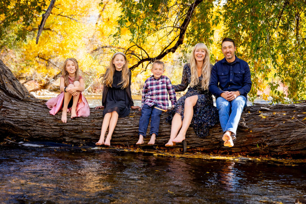 Family photo sessions in the fall in Crested Butte Colorado by Third Eye Photography